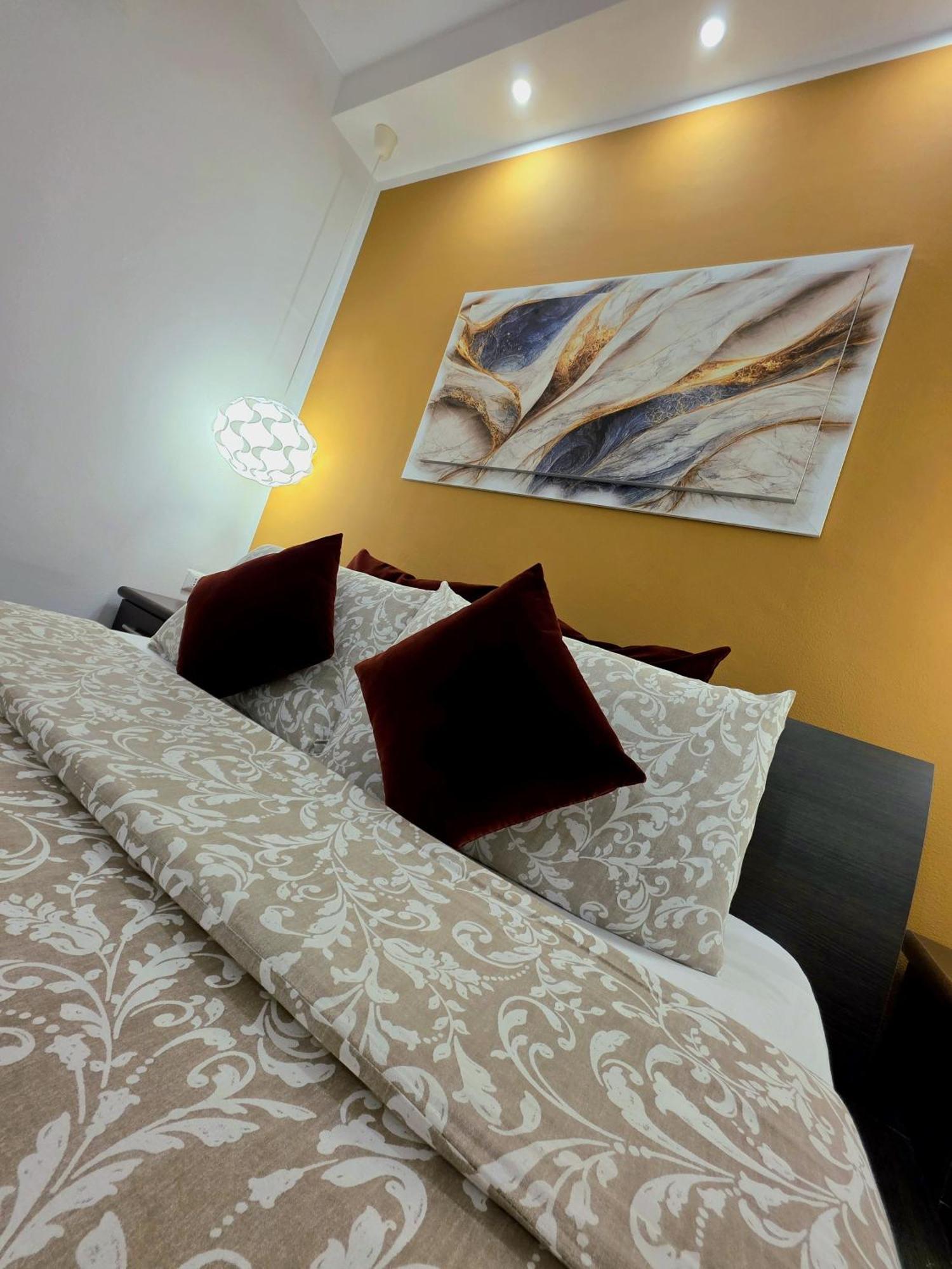 Hotel Appia Avenue 639 Rzym Zewnętrze zdjęcie